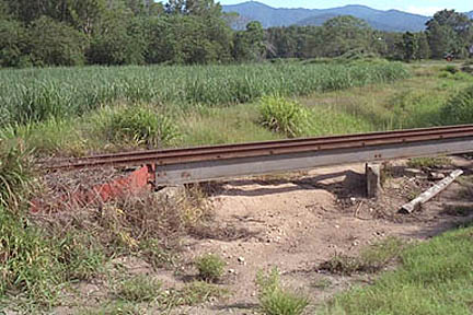 Small girder bridge